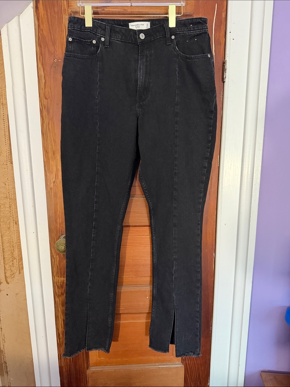 Abercrombie & Fitch Black Cropped Split-Hem Jeans